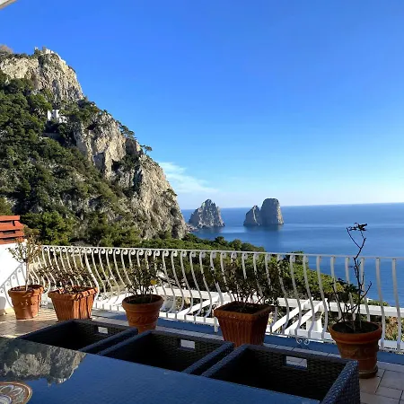 Casa Fiore * קאפרי